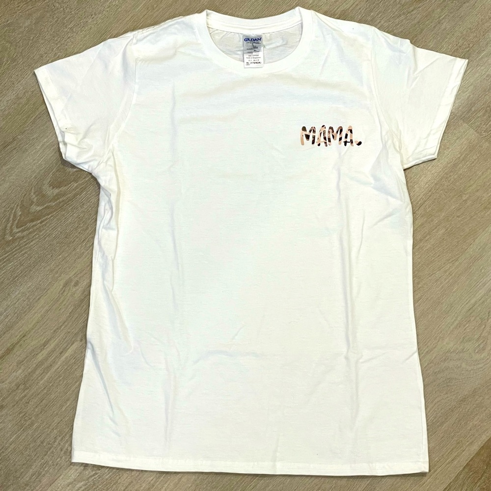 ‘Mama’ leopard Tee